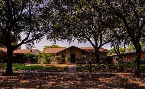 3916 Villa Downs Dr