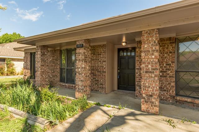 6740 Manitowoc Dr