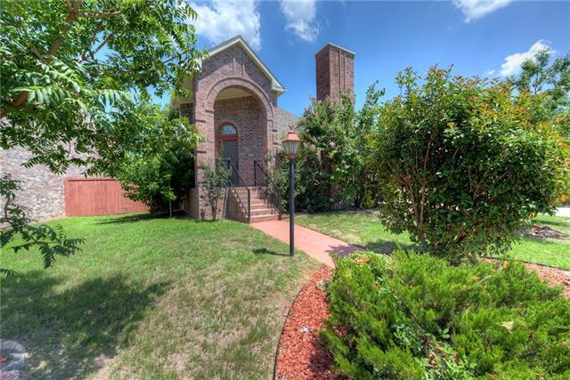 732 Price Dr