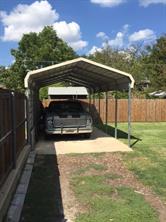 3302 Sycamore Dr