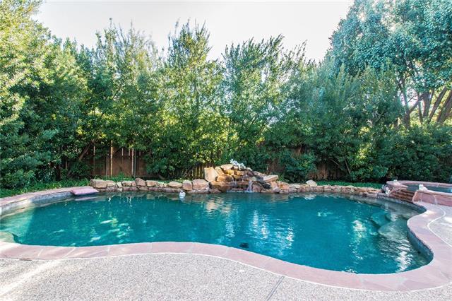 1405 Willowross Way