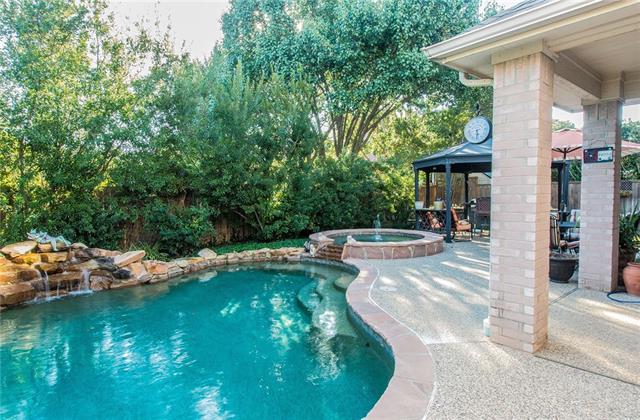 1405 Willowross Way