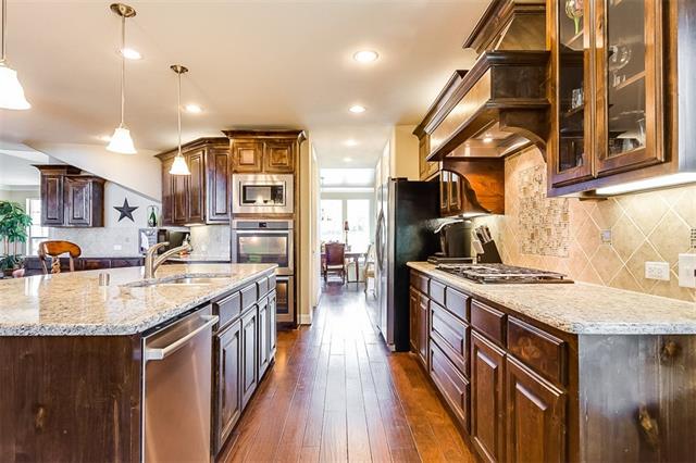 For Sale: 10676 Bartlett Dr Frisco, TX 75035