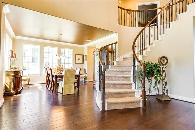 For Sale: 10676 Bartlett Dr Frisco, TX 75035