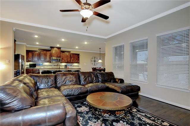 9547 Amberwoods Ln