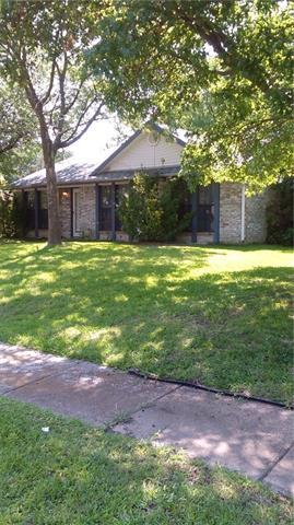 7114 Deerfield Dr