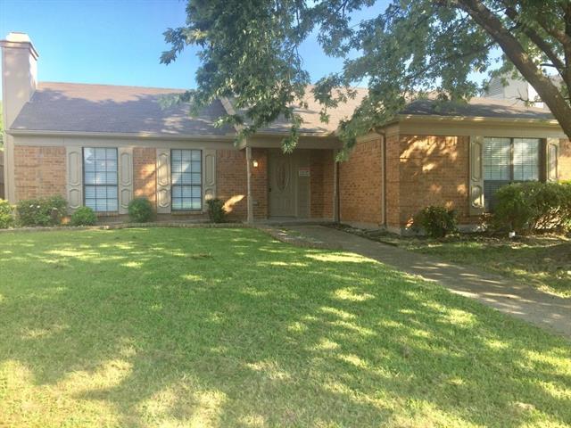 2526 Inverness Dr