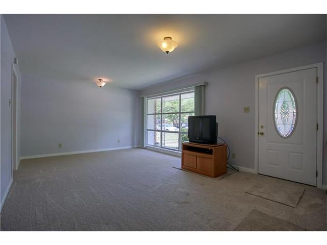 For Sale: 1917 Tennyson Cir Garland, TX 75040