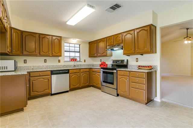 For Sale: 2602 Lake Valley Dr Garland, TX 75040
