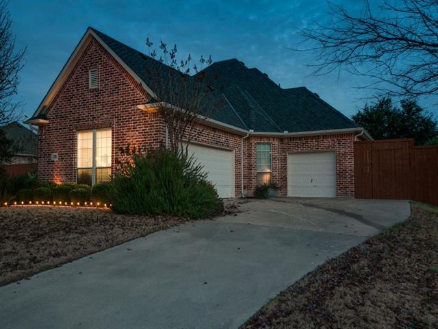 7410 Ramblewood Dr