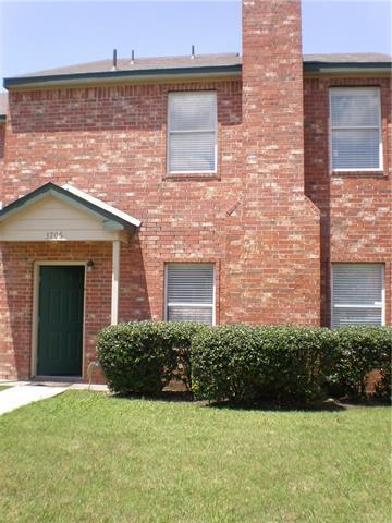 2730 Big Oaks Dr