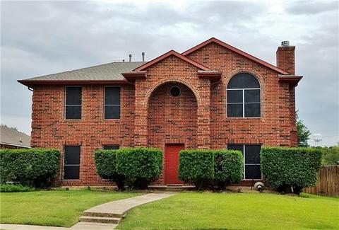 5306 Lee Hutson Ln