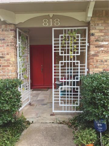818 Walter Hill Dr
