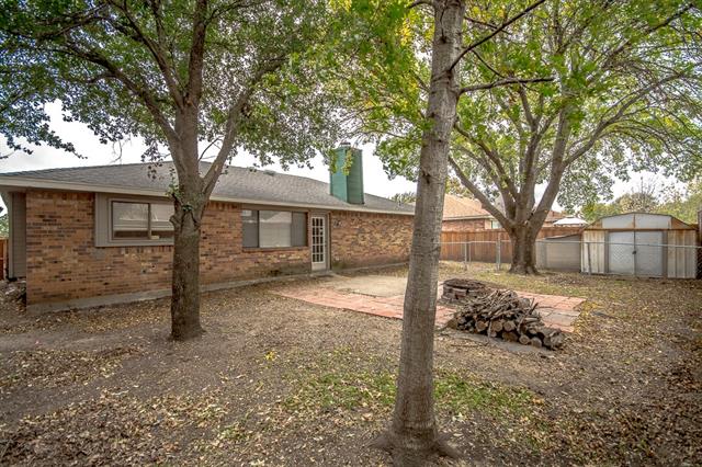 2666 Fairmont Dr