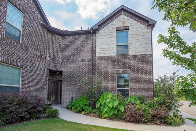 2812 Oak Crest Dr