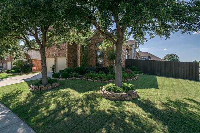 For Sale: 2512 Pinnacle Point Dr Grand Prairie, TX 75054