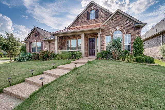 521 Lavaine Ln