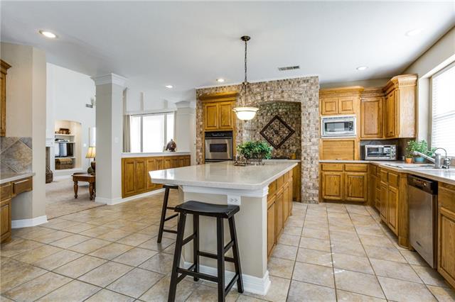 2612 Merlin Dr