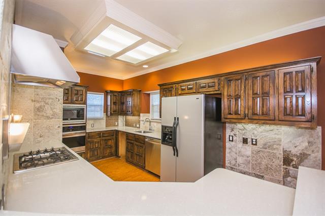 2400 Pecan Grove Ct