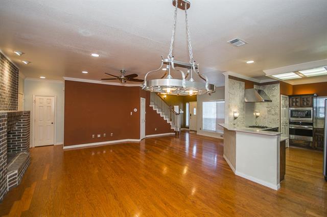 2400 Pecan Grove Ct