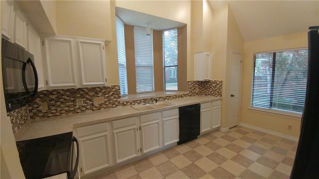 310 Sheridan Trl