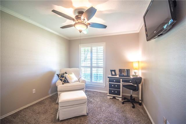 1193 Valley Oaks Dr