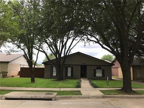 2041 Wanderlust Dr