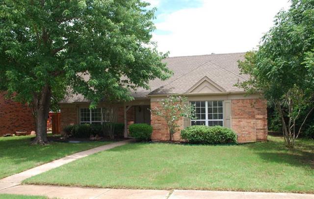 For Sale: 1305 Robincreek Cv Lewisville, TX 75067