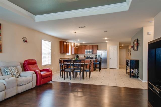 For Sale: 14713 Southview Trl Little Elm, TX 75068