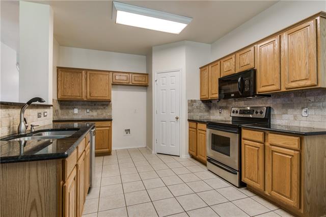 2328 Dogwood Dr