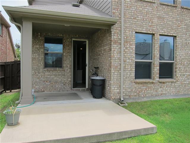 For Sale: 816 Golden Nugget Dr Mckinney, TX 75069