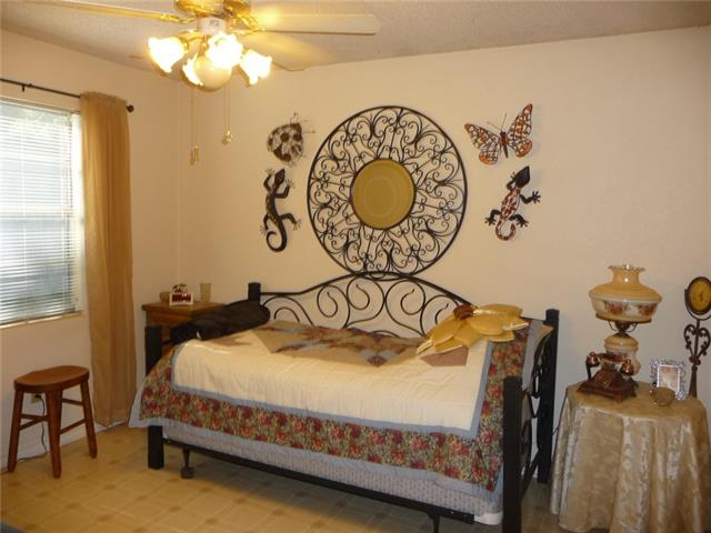 For Sale: 1501 12 Oak St Mckinney, TX 75069