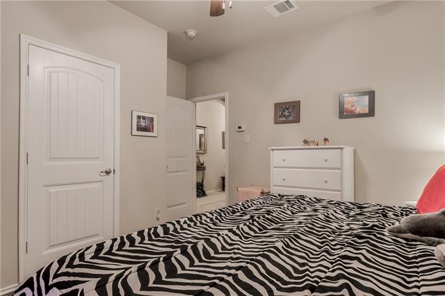 10105 Horseshoe Ln