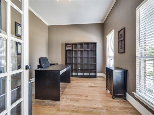 2716 Stonepointe