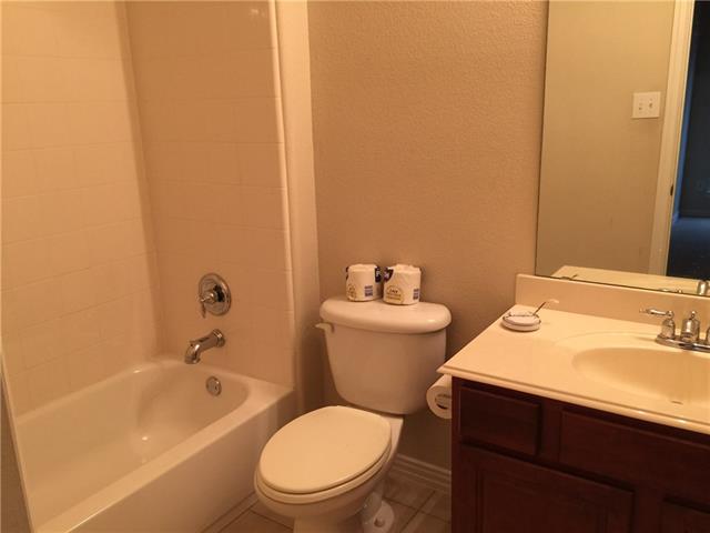 For Sale: 8900 Trolley Trl Mckinney, TX 75070