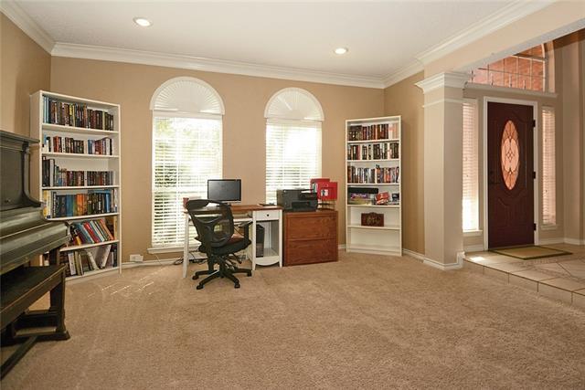 For Sale: 2214 Cherry Hill Ln Mckinney, TX 75070