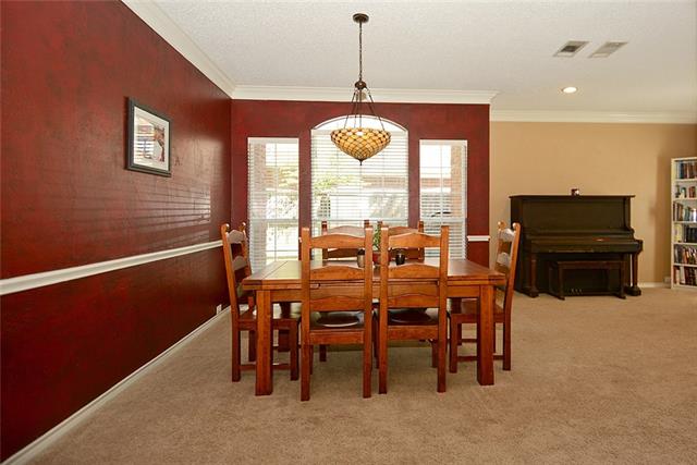 For Sale: 2214 Cherry Hill Ln Mckinney, TX 75070