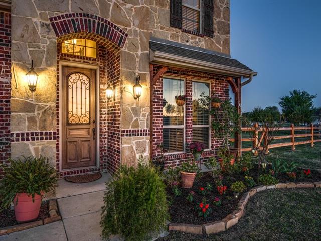 1610 Grandberry Dr