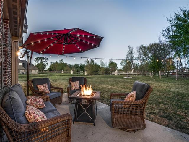 1610 Grandberry Dr