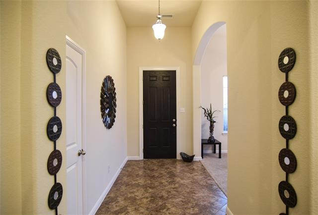For Sale: 5017 White Spruce Dr Mckinney, TX 75071
