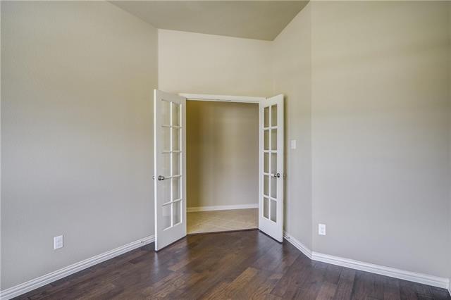 For Sale: 5816 Fremont Dr Mckinney, TX 75071