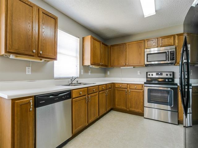 For Sale: 2532 Brinlee Branch Ln Mckinney, TX 75071