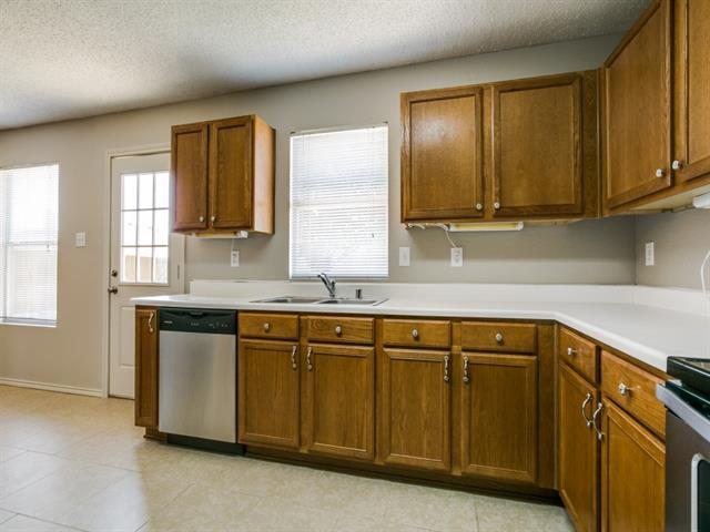 For Sale: 2532 Brinlee Branch Ln Mckinney, TX 75071