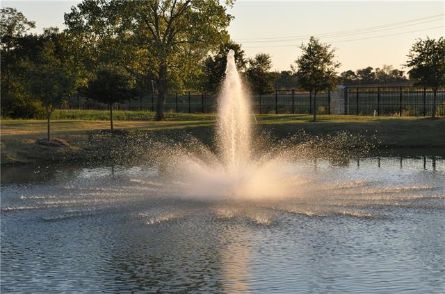 For Sale: 4594 Lake Breeze Dr Mckinney, TX 75071