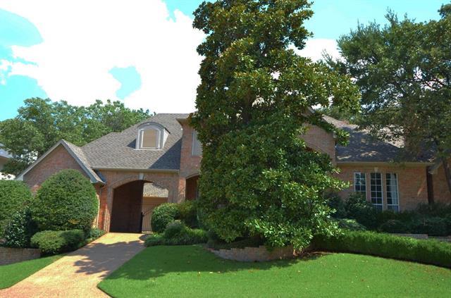 2865 Woodhollow Dr