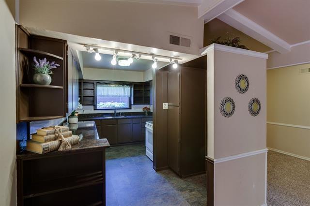 For Sale: 1209 Cherrywood Dr Richardson, TX 75080
