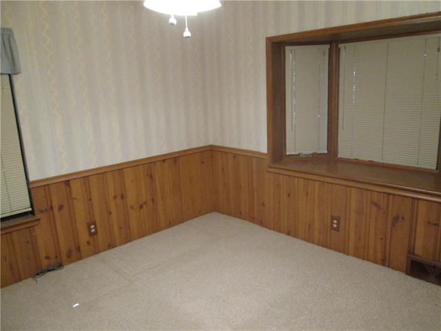 714 Laguna Dr