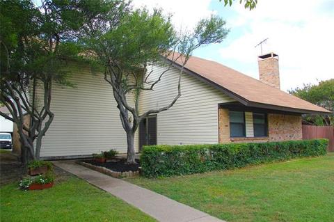3405 Crossbow Ln