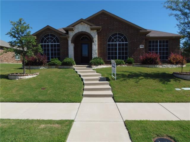 For Sale: 1278 Waters Edge Dr Rockwall, TX 75087