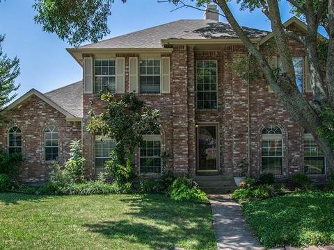 8913 Greentree Dr